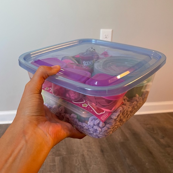 Sensory Bin for Kids: Play/Special Needs/Travel - Picture 15 of 15